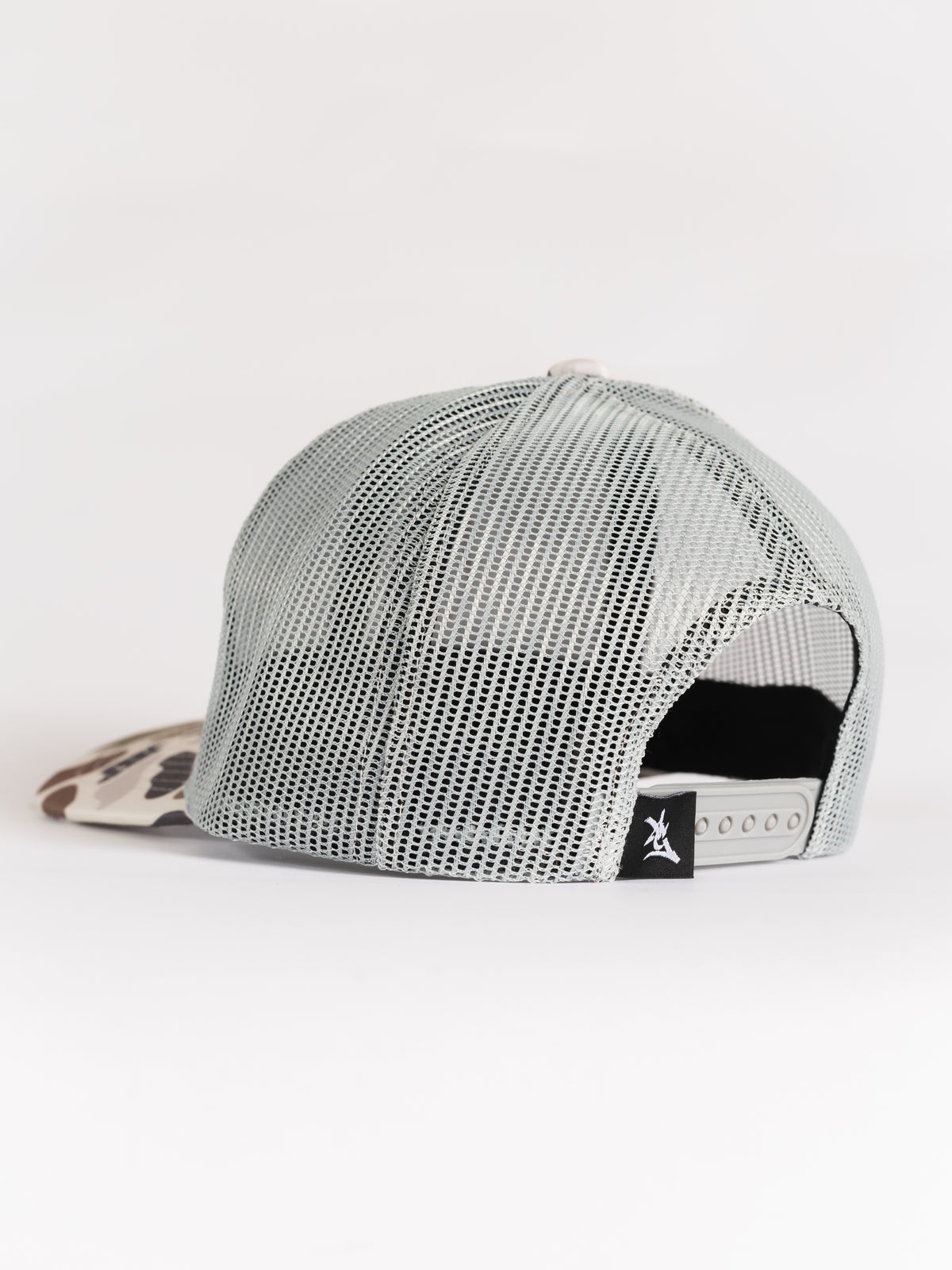 Vintage Camo Brier Creek Buck Head Mesh Hat