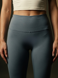 The Slate | Contour Legging