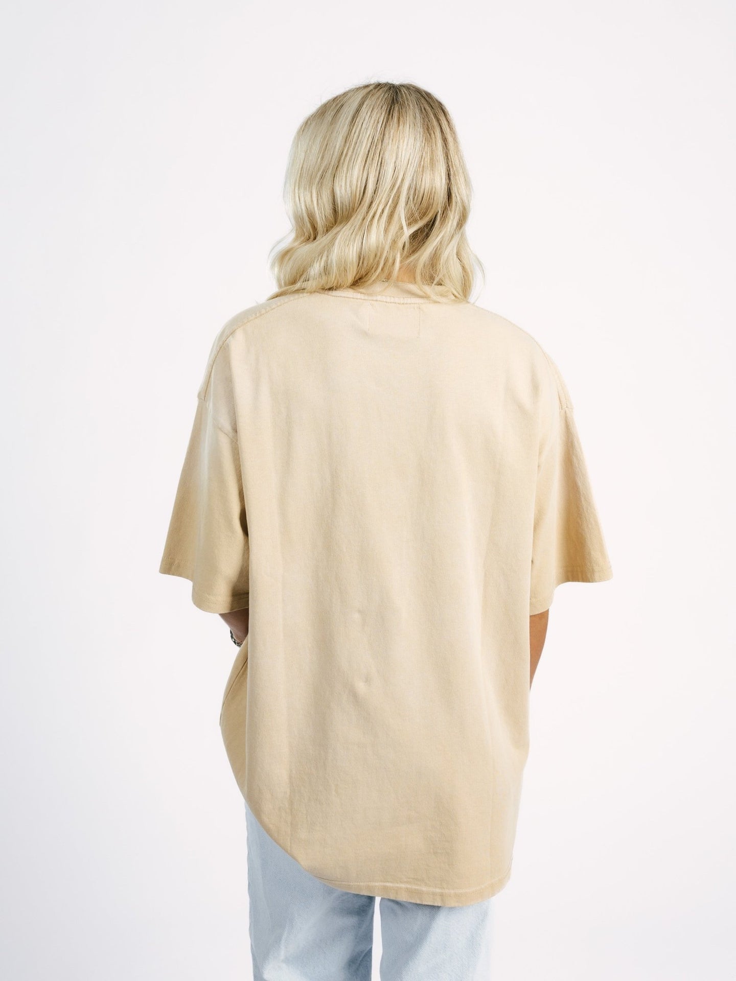 Georgia Southern Women's | "Gold Embroidered GATA" Acid Wash T-Shirt - Arena GraffitiArena Graffiti
