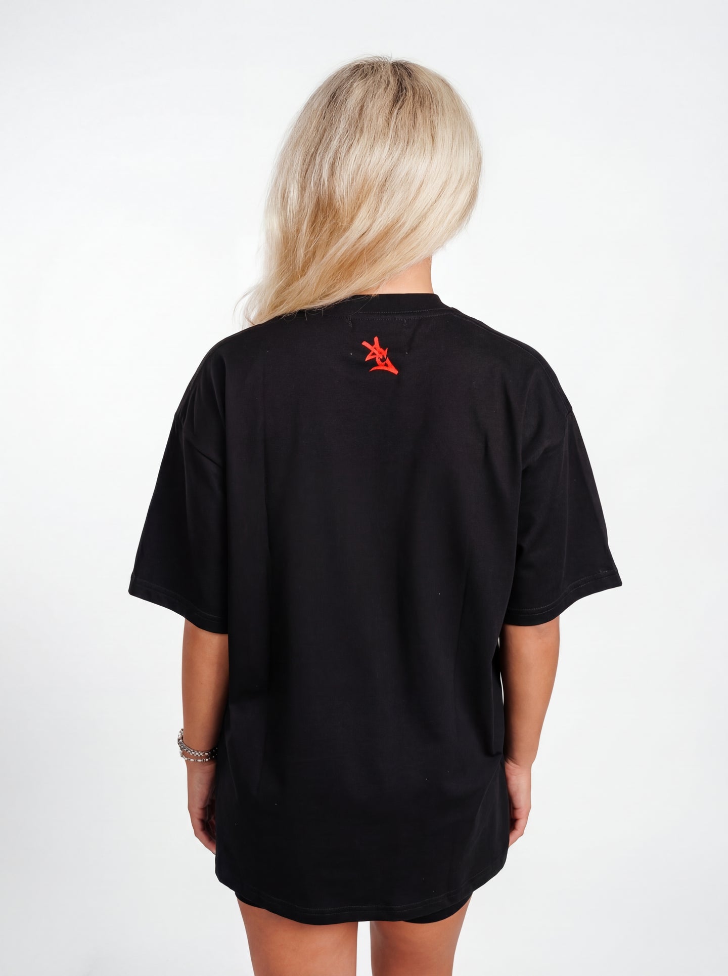 UGA Bulldogs women's Oval Mark Tee by Arena Graffiti, featuring a graphic design on soft cotton fabric.