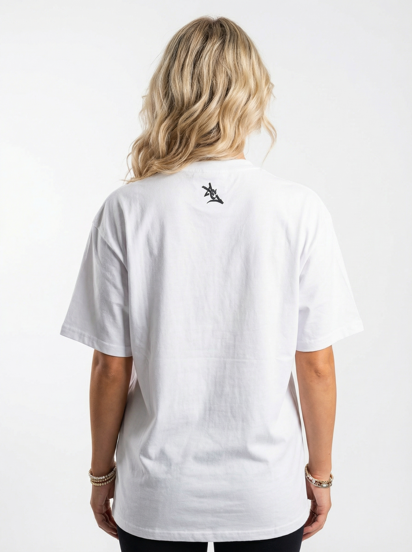 UGA Bulldogs women's "The Dawg Heavyweight" T-shirt by Arena Graffiti, featuring team logo and graphic design on white fabric