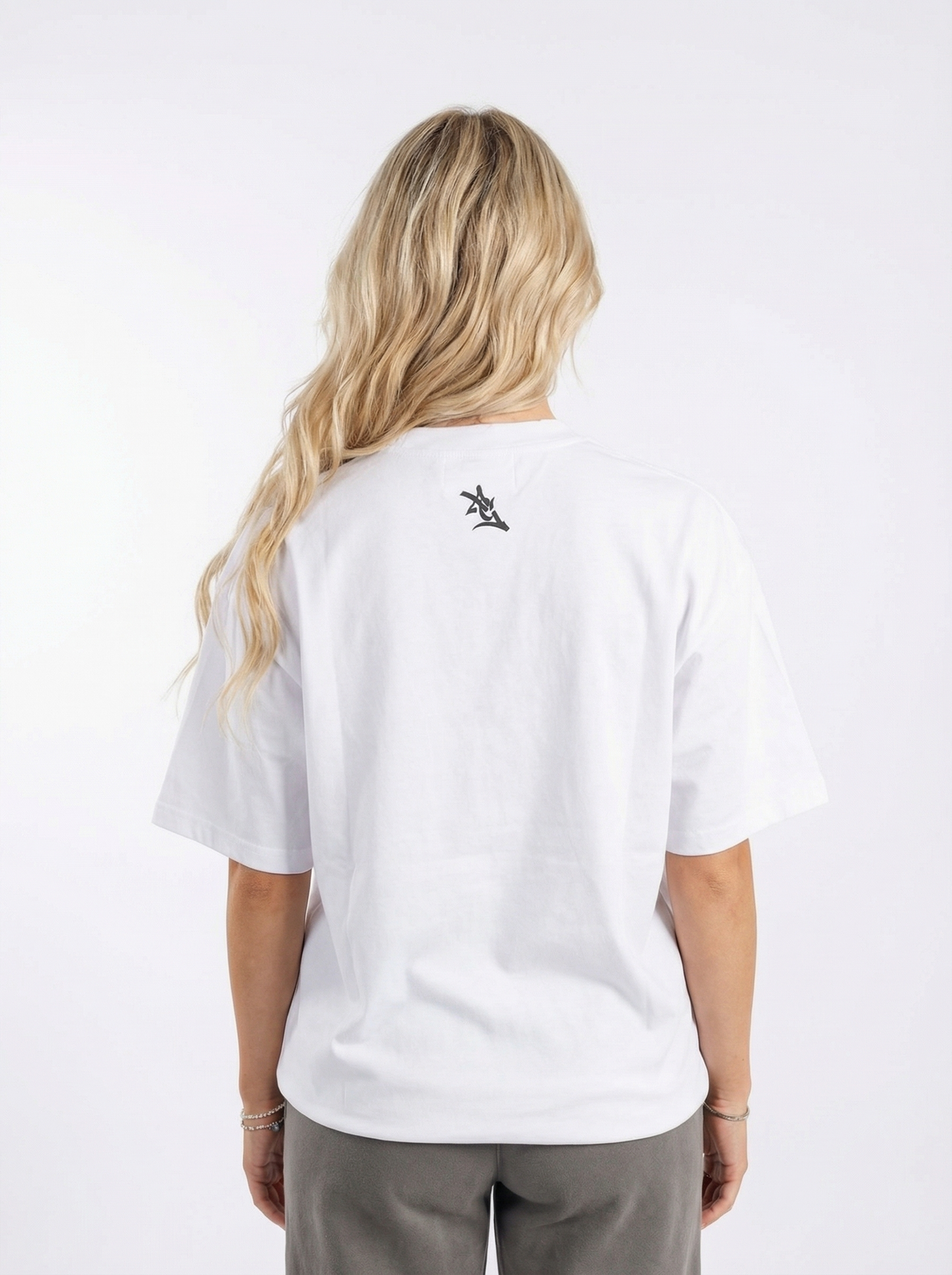 UGA Bulldogs women’s heavyweight t-shirt by Arena Graffiti featuring the Bulldogs logo and bold team graphics.