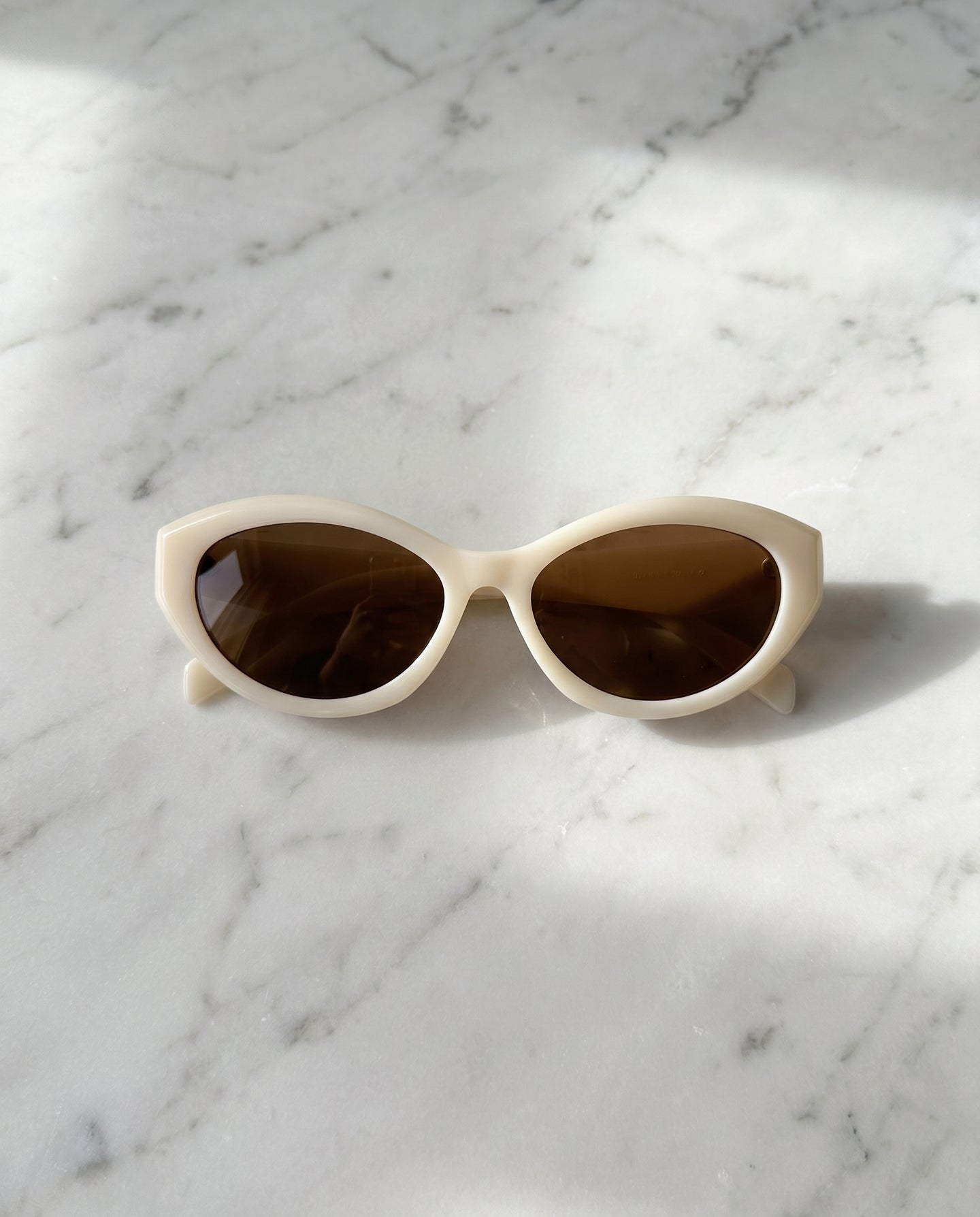 The Pearl Shades